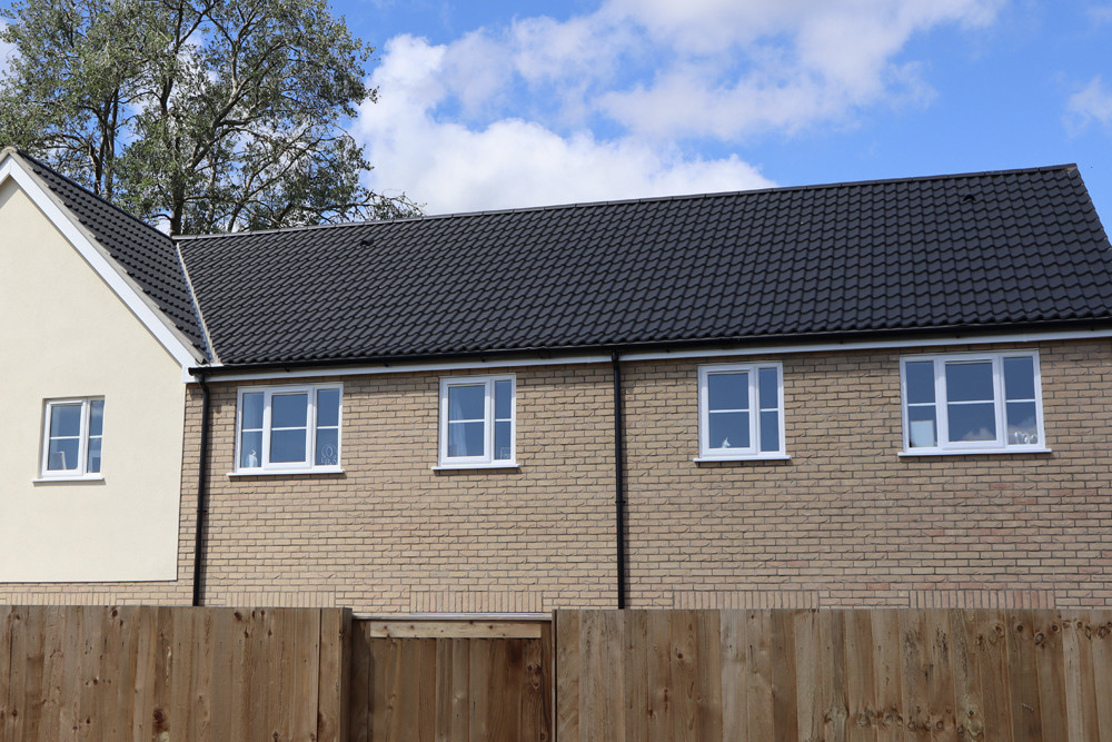 Double Pantile Concrete finished in Onyx Black